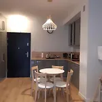 Kolo Brzegu Spa, Jacuzzi Lwowska Апартаменты