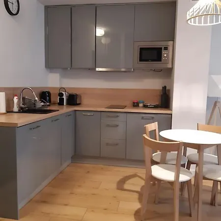 Kolo Brzegu Spa, Jacuzzi Lwowska * Kołobrzeg